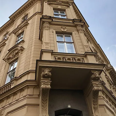 Apatrhostel With Good View 3* Brno