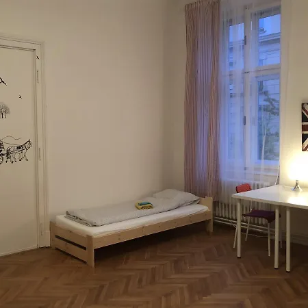 Appartamento Apatrhostel With Good View Brno